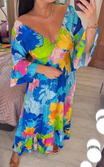 50% OFFV-neck Floral Seaside Vacation Loose Dress
