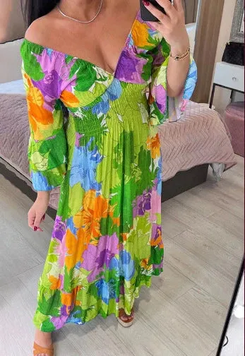 50% OFFV-neck Floral Seaside Vacation Loose Dress
