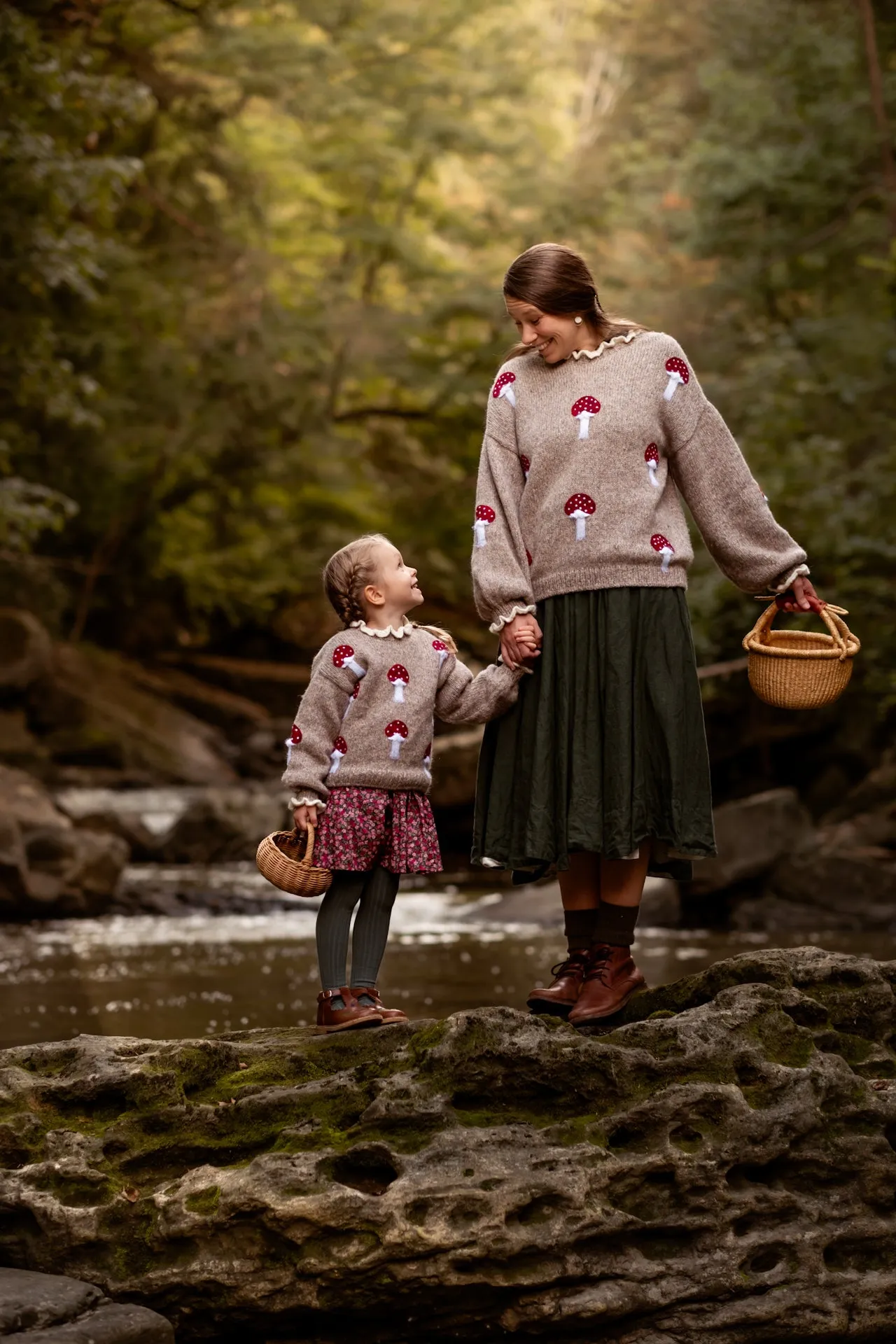 Adult Mushrooms pullover | Beigebrown