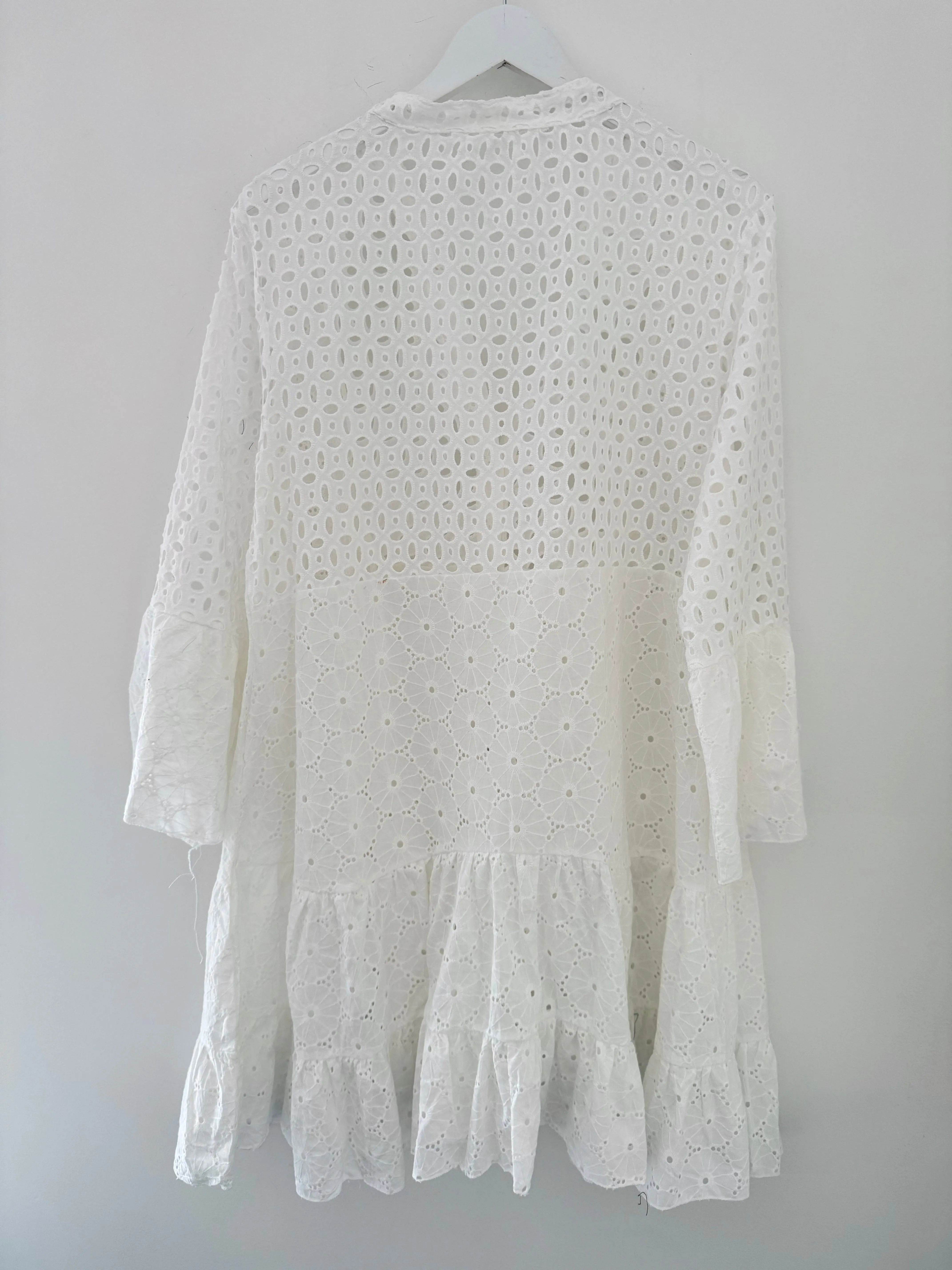 Broderie Anglaise Tiered Dress in White