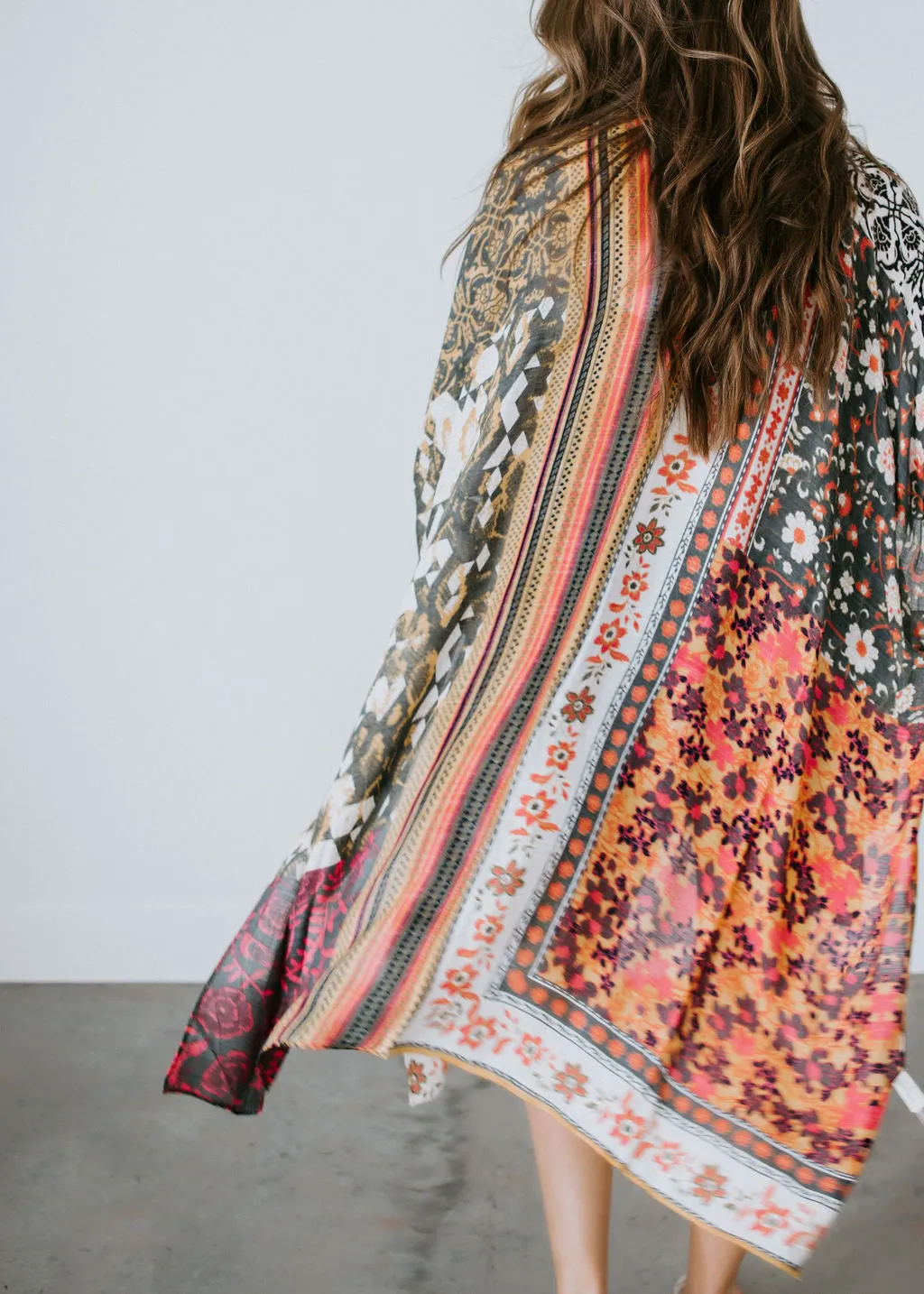 Hermosa Floral Kimono
