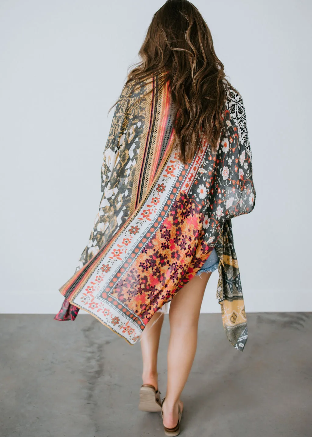 Hermosa Floral Kimono