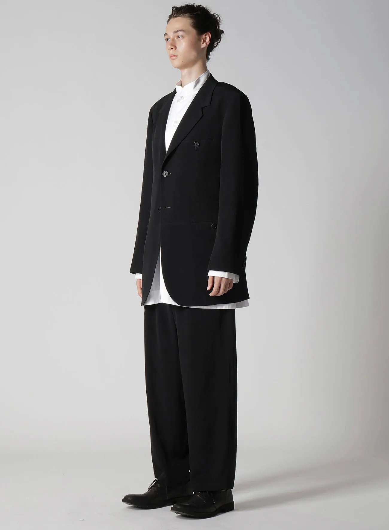 TA TUXEDO PARALLEL PANELED JACKET