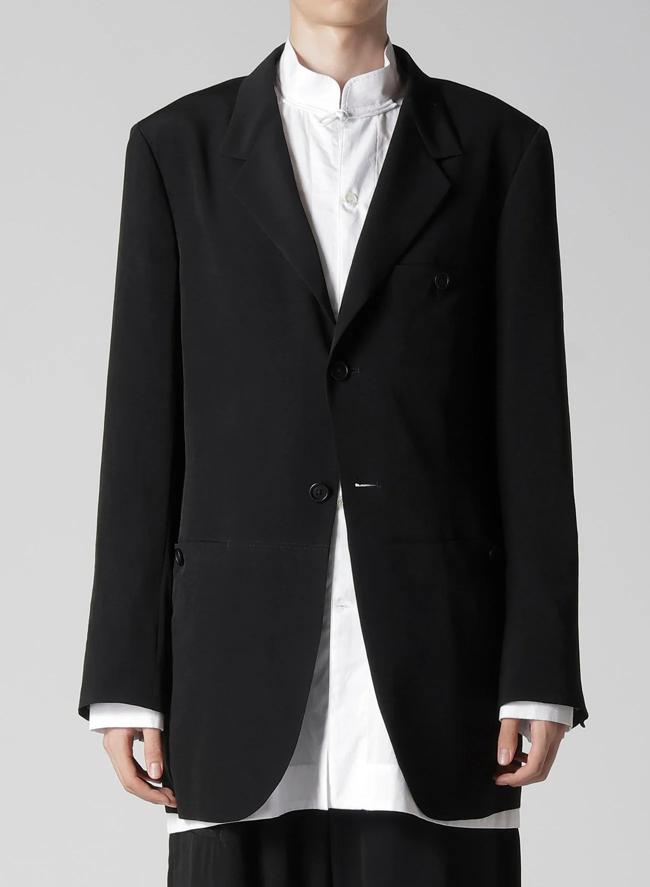 TA TUXEDO PARALLEL PANELED JACKET