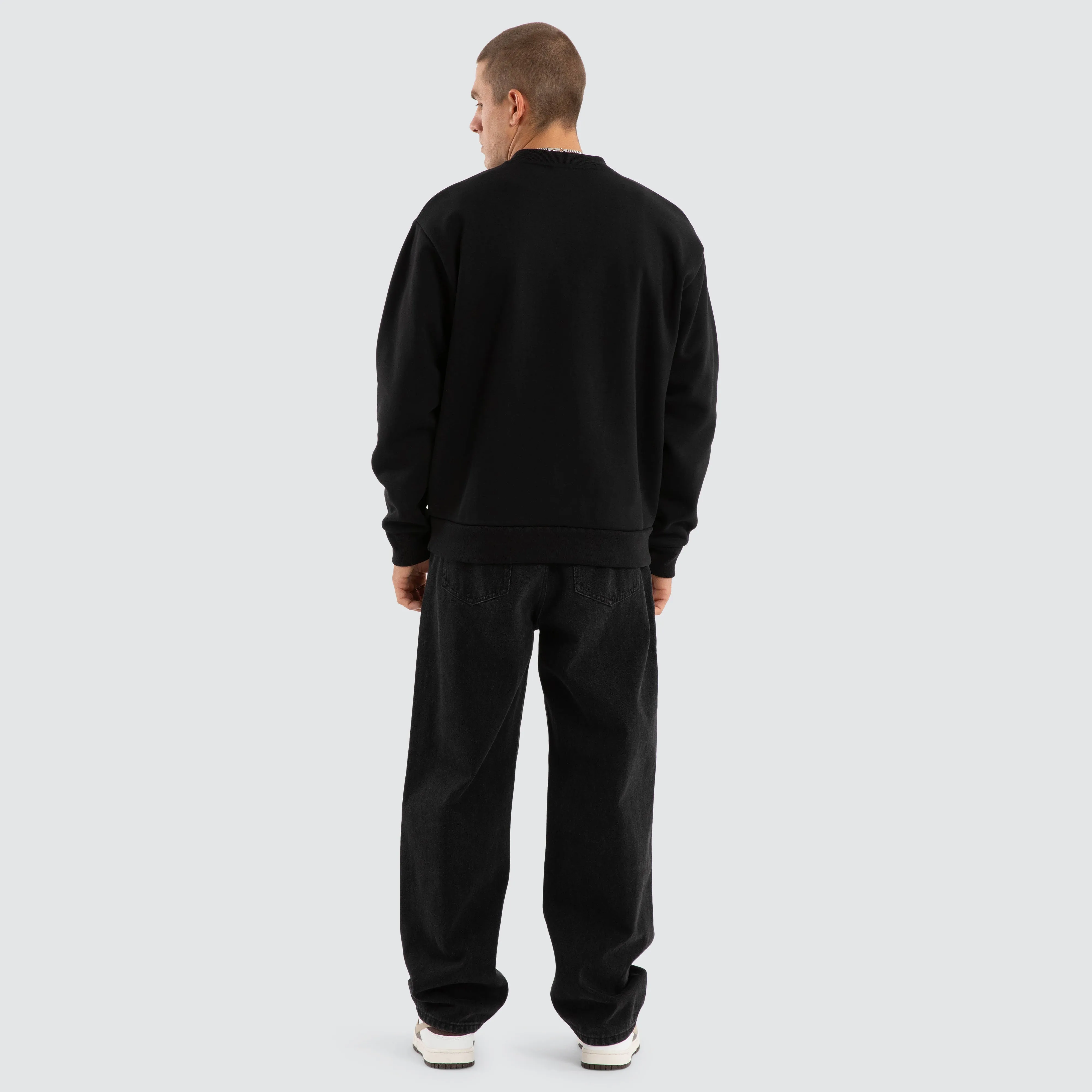 Warrior Relaxed Jumper Jet Black